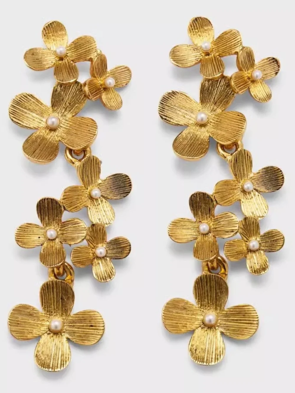 Oscar de la Renta • Gold Hydrangea Crystal Pearl Cascade Earrings